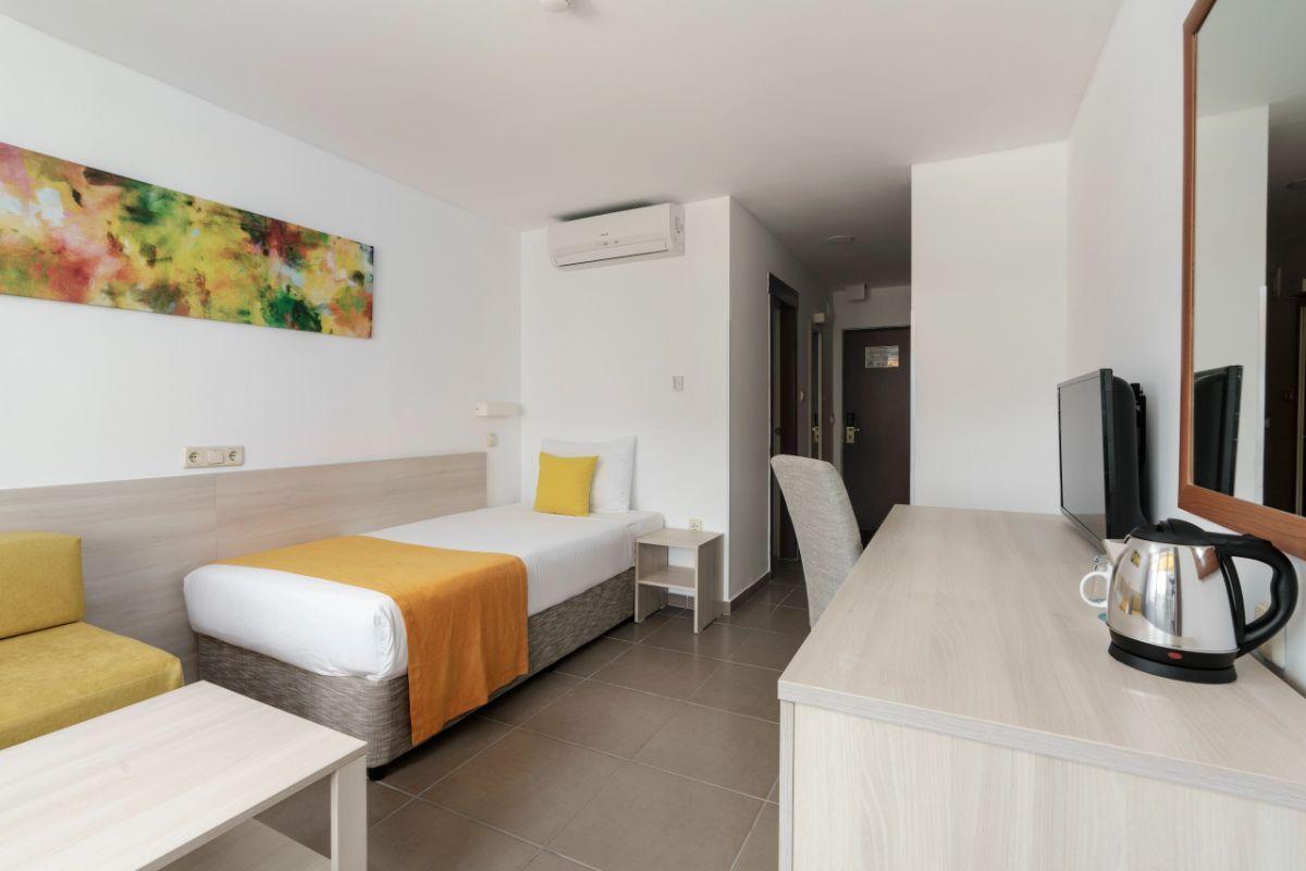 Единична  AluaSun Helios Beach Obzor