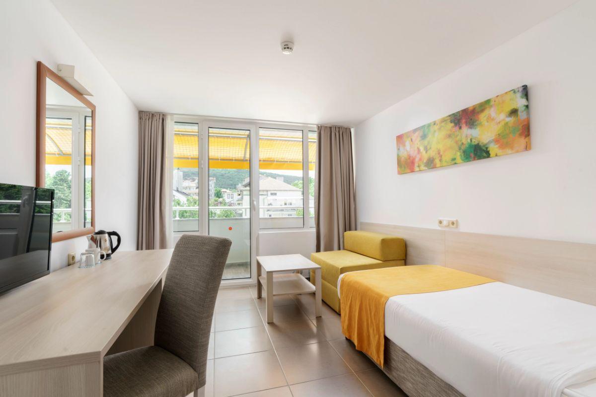 Единична  AluaSun Helios Beach Obzor